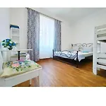 Guest House Izola איזולה