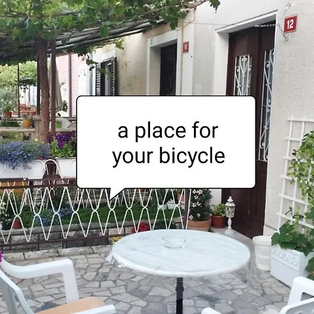 Guest House Izola * إيزولا