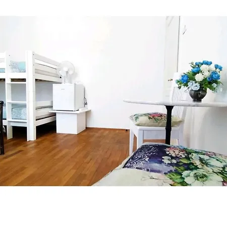 Guest House Izola * إيزولا