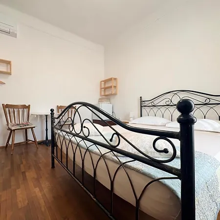 Guest House Izola * إيزولا